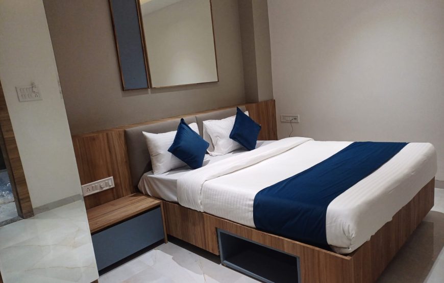 Jmb Height Deluxe  Room